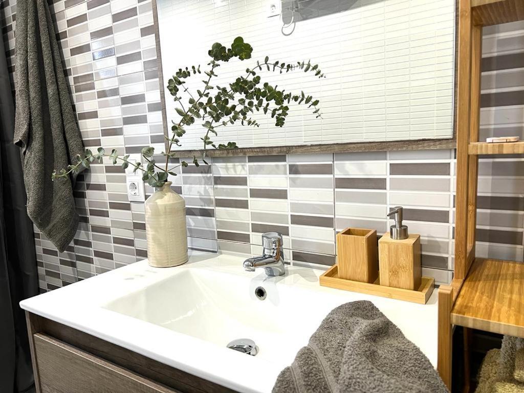 瓦伦西亚Acogedor Apartamento Cerca De La Playa公寓 外观 照片
